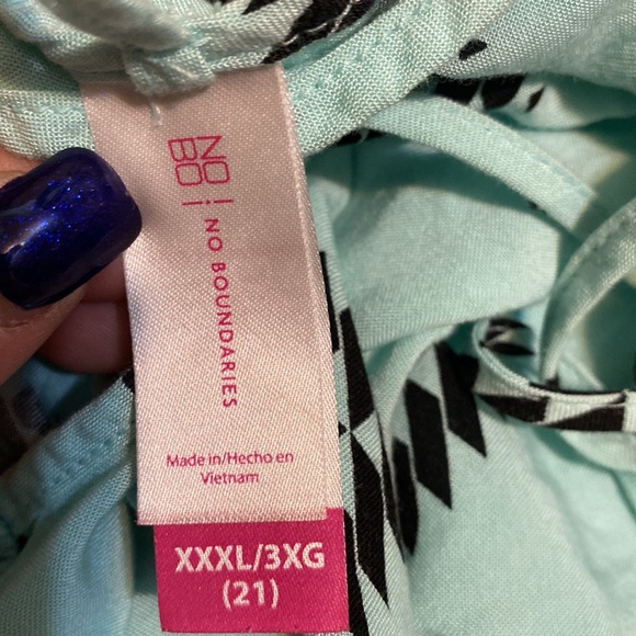 Tank top - Picture 3 of 3